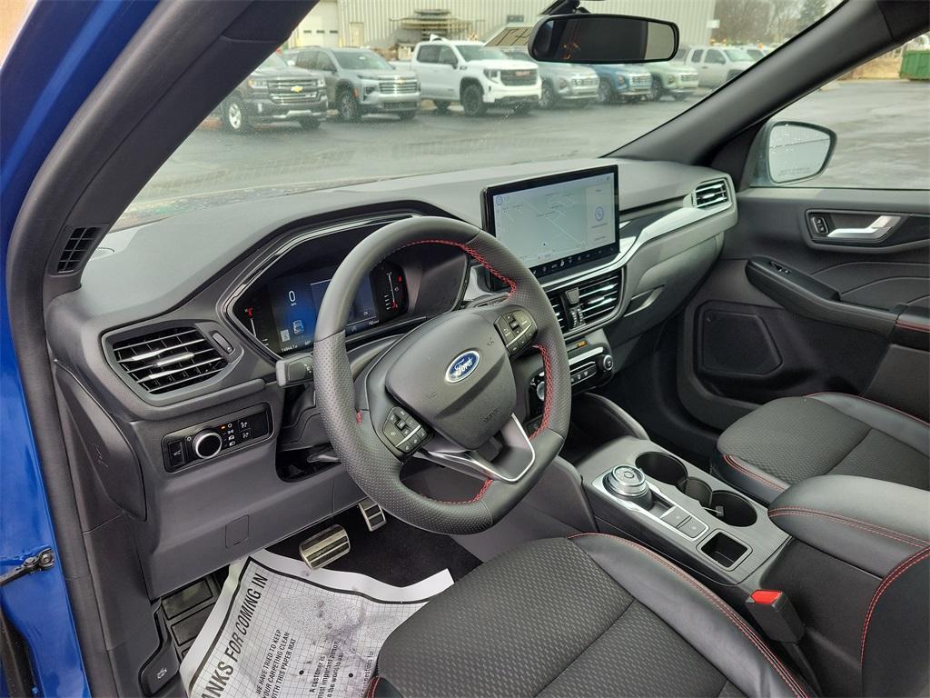 used 2023 Ford Escape car, priced at $25,000