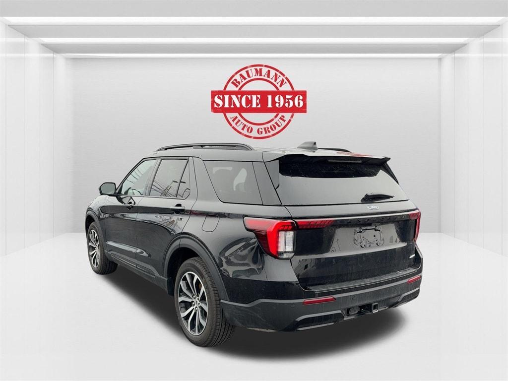 new 2025 Ford Explorer car, priced at $51,465