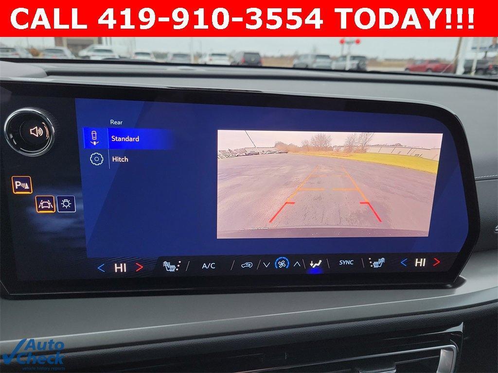 new 2026 Chevrolet Traverse car, priced at $44,323