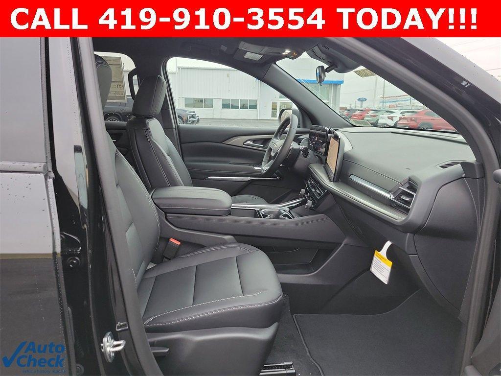 new 2026 Chevrolet Traverse car, priced at $44,323