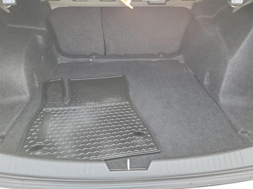 used 2020 Chevrolet Malibu car, priced at $13,270