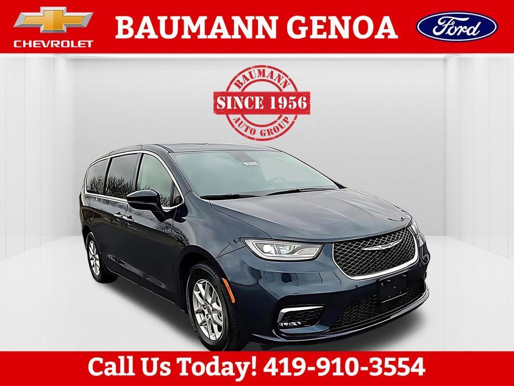 used 2023 Chrysler Pacifica car, priced at $25,750