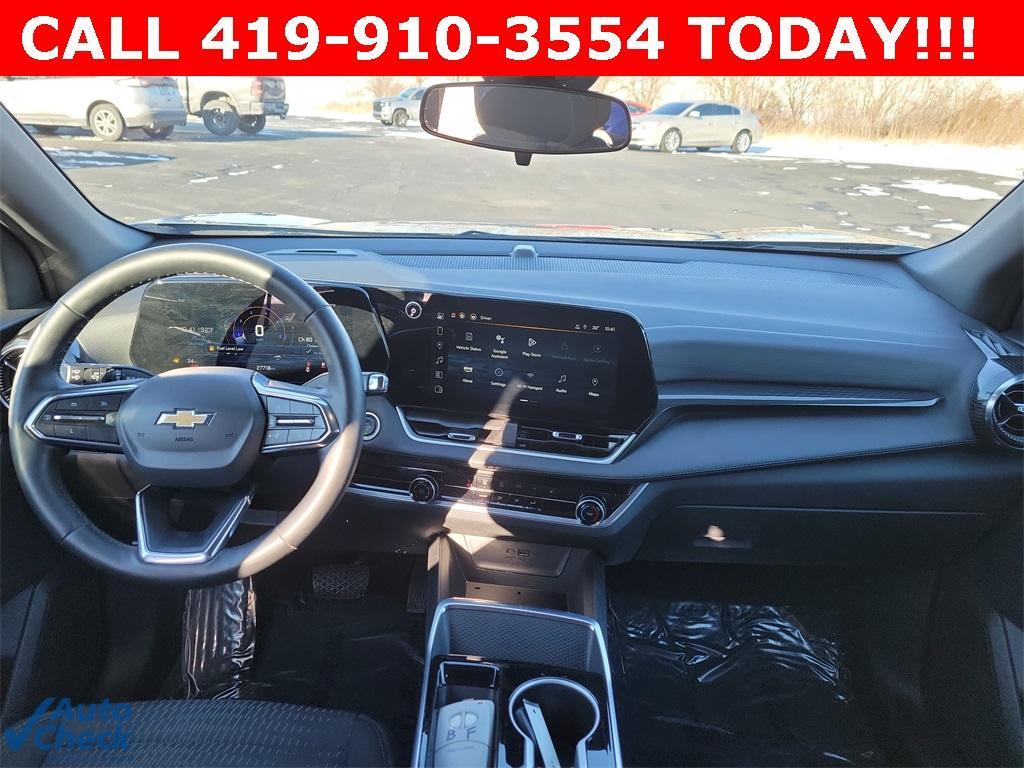 used 2025 Chevrolet Equinox car, priced at $23,740