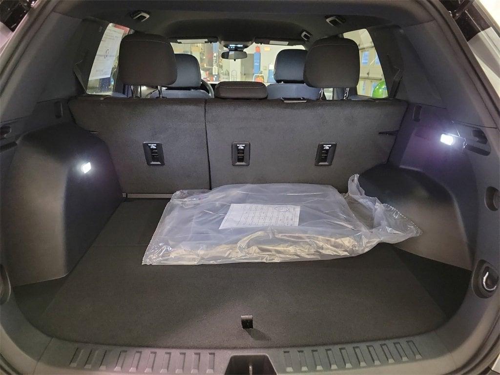 new 2026 Chevrolet Equinox car, priced at $31,255