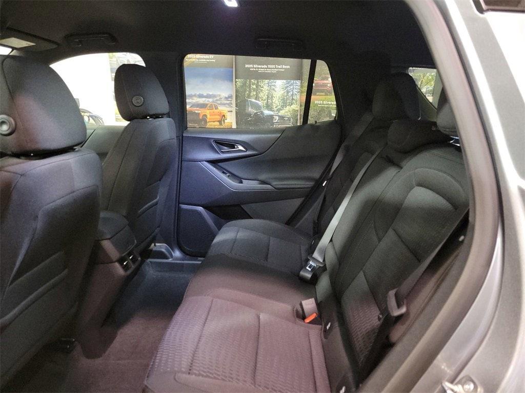 new 2026 Chevrolet Equinox car, priced at $31,255