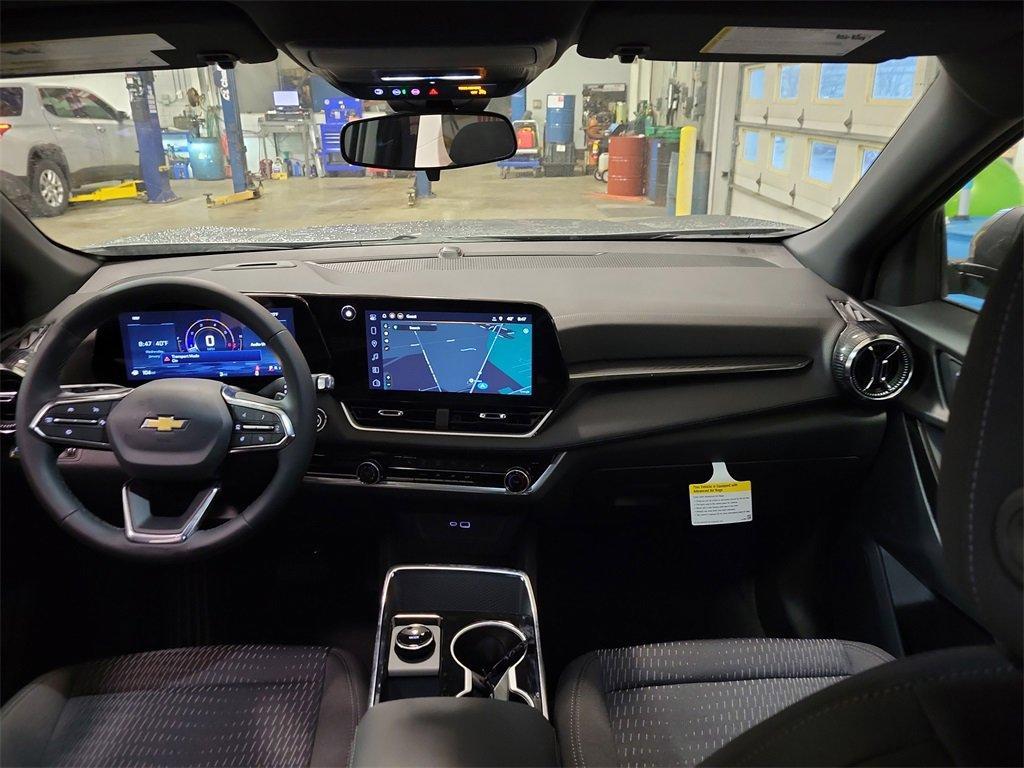 new 2026 Chevrolet Equinox car, priced at $31,255