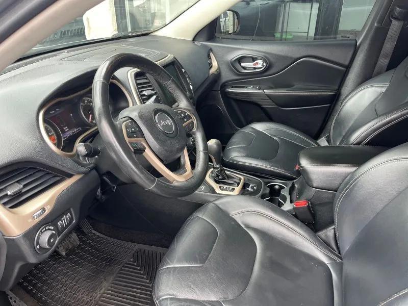 used 2014 Jeep Cherokee car, priced at $8,800