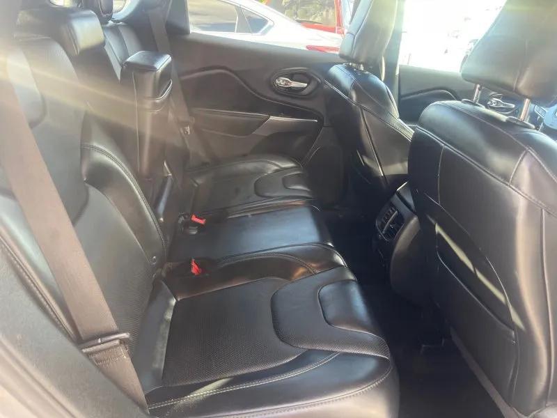 used 2019 Jeep Cherokee car, priced at $12,800