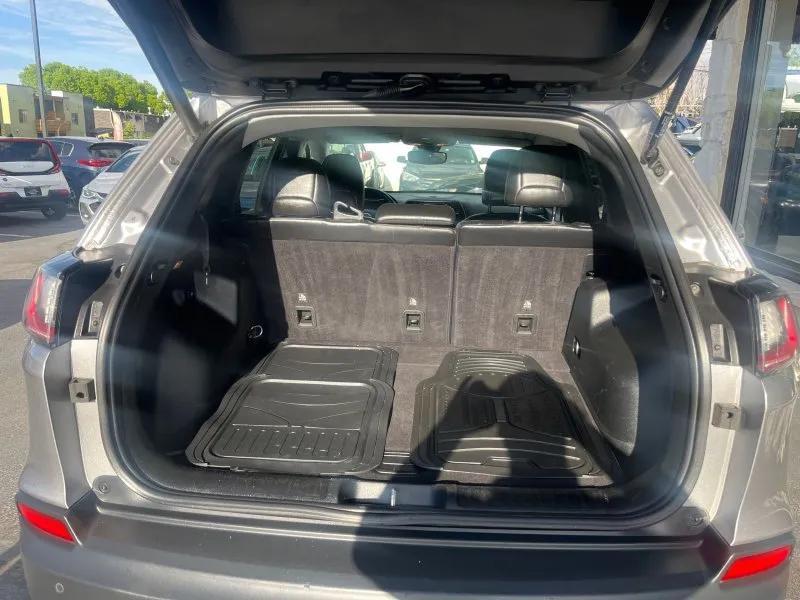 used 2019 Jeep Cherokee car, priced at $12,800