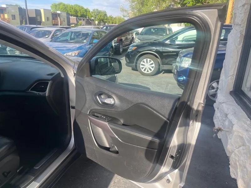 used 2019 Jeep Cherokee car, priced at $12,800