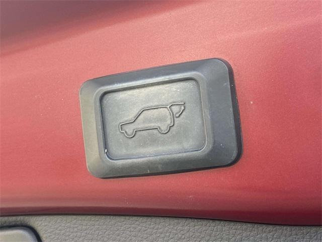 used 2020 Toyota RAV4 car, priced at $25,131