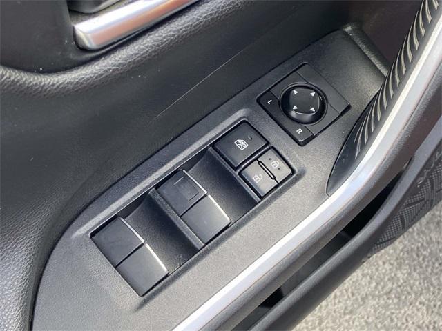 used 2020 Toyota RAV4 car, priced at $25,131