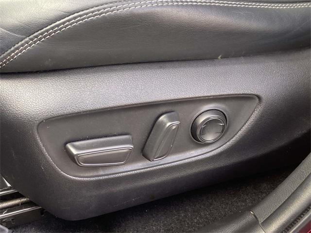 used 2020 Toyota RAV4 car, priced at $25,131