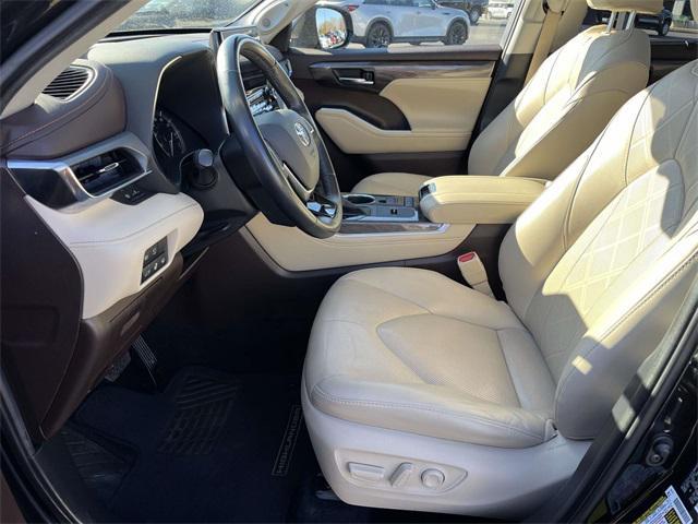 used 2021 Toyota Highlander car, priced at $32,542