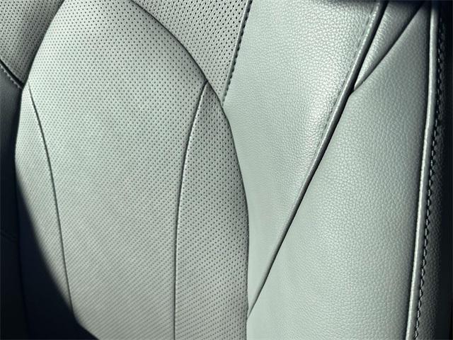 used 2024 Toyota Highlander car, priced at $43,988