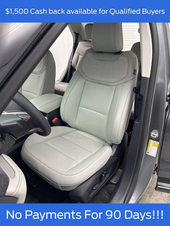 new 2025 Ford Explorer car, priced at $43,682