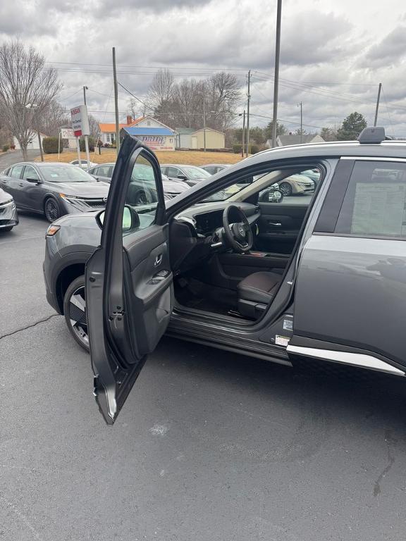 new 2026 Nissan Kicks car, priced at $31,975