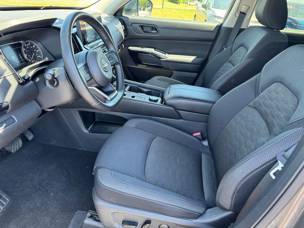 used 2025 Nissan Pathfinder car, priced at $32,988