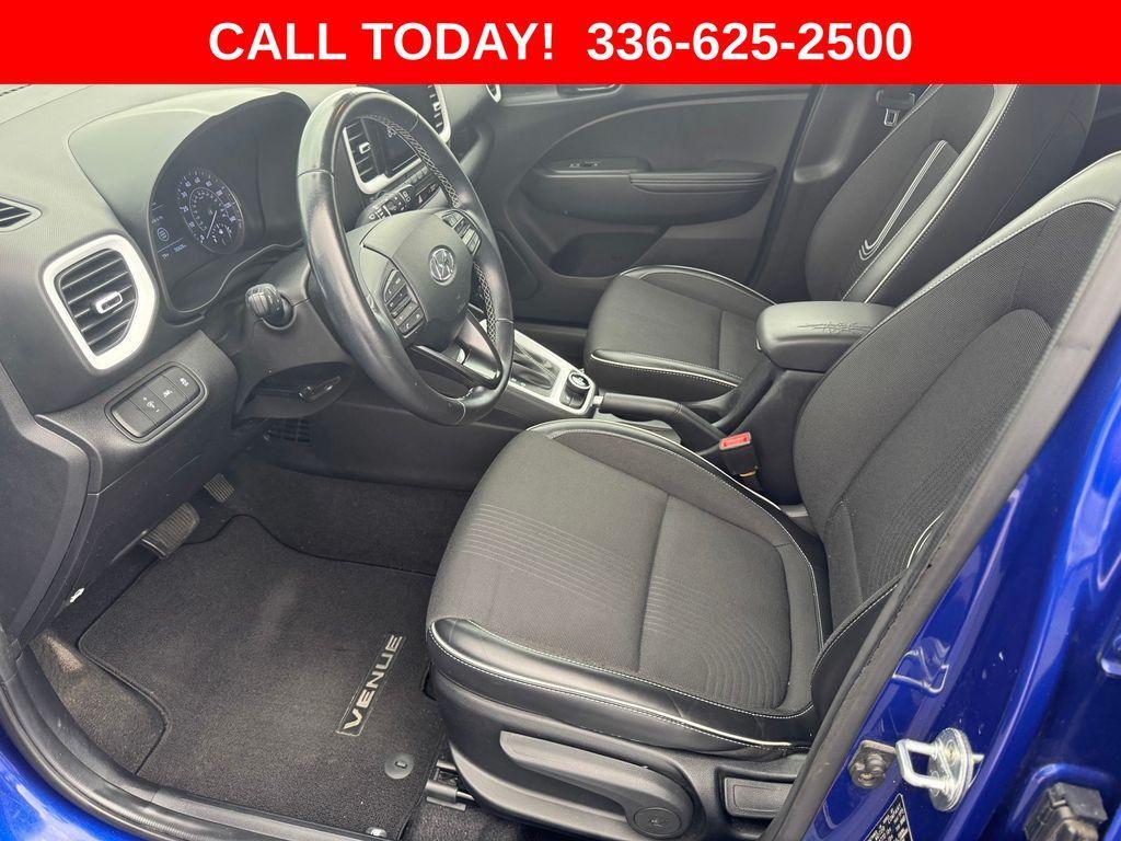used 2022 Hyundai Venue car, priced at $18,488