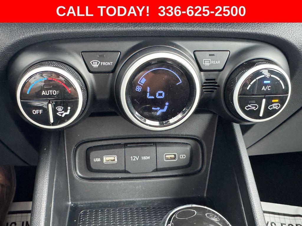 used 2022 Hyundai Venue car, priced at $18,488