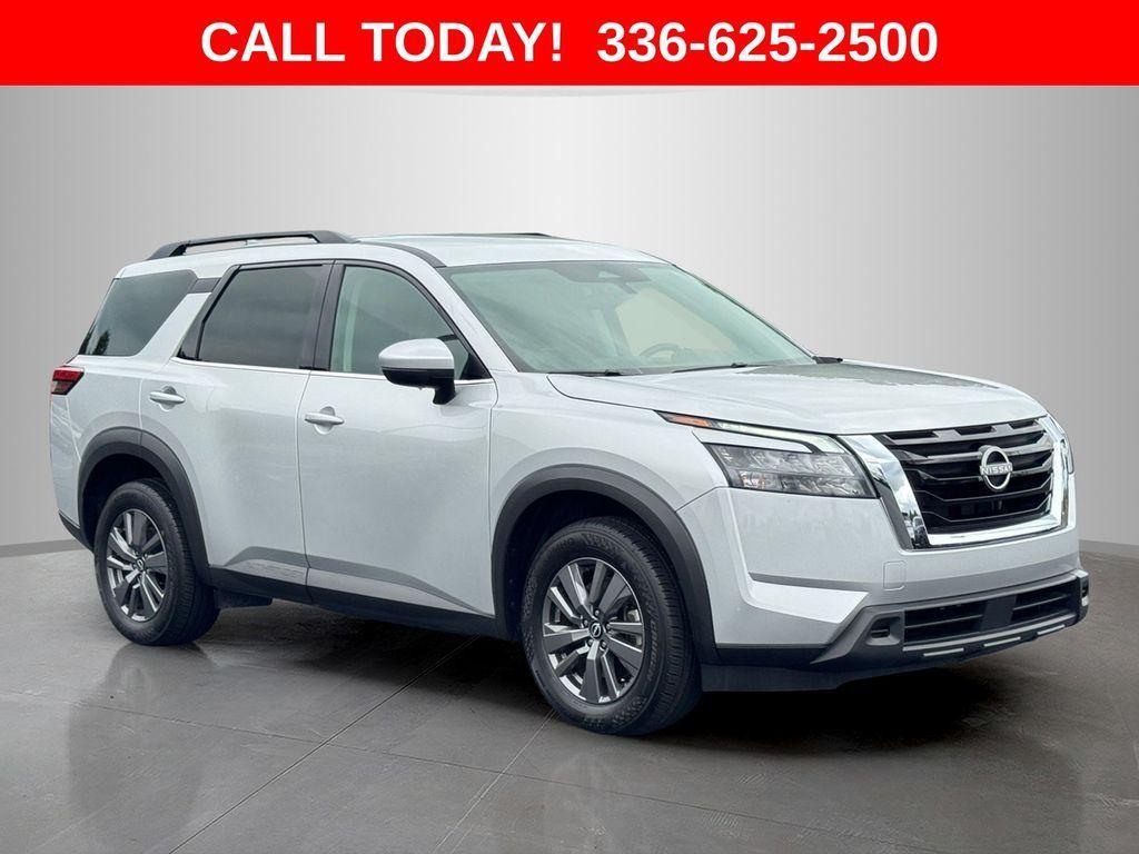 used 2025 Nissan Pathfinder car, priced at $30,988