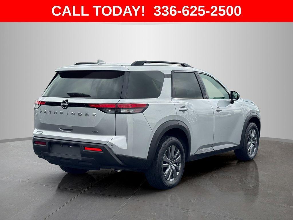 used 2025 Nissan Pathfinder car, priced at $30,988