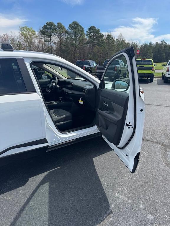 new 2026 Nissan Kicks car, priced at $25,394