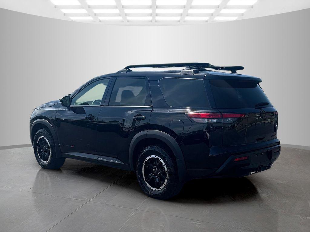 new 2026 Nissan Pathfinder car, priced at $43,618