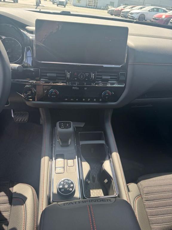 new 2026 Nissan Pathfinder car, priced at $43,618