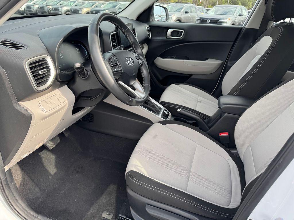 used 2025 Hyundai Venue car, priced at $18,388
