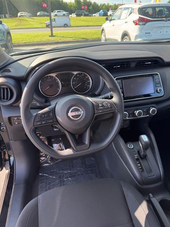 new 2025 Nissan Kicks Play car, priced at $22,434