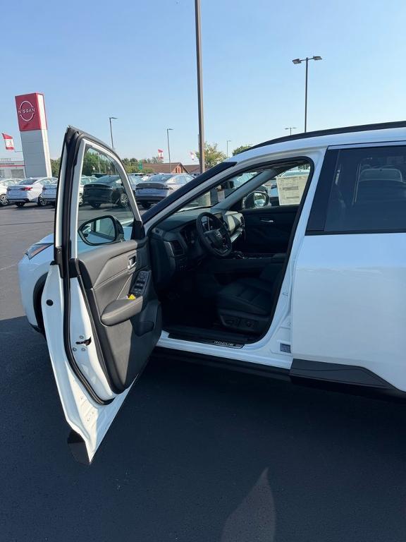 new 2026 Nissan Rogue car, priced at $34,472