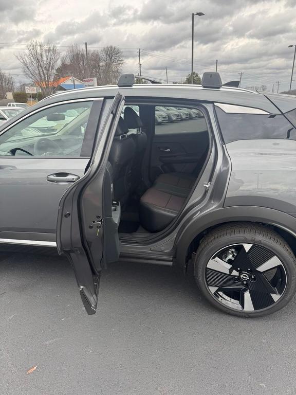 new 2026 Nissan Kicks car, priced at $29,730