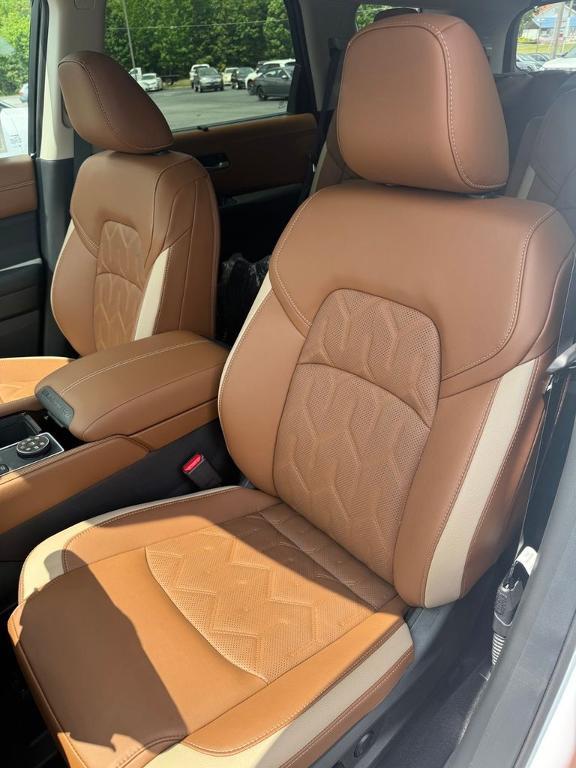 new 2026 Nissan Pathfinder car, priced at $51,678