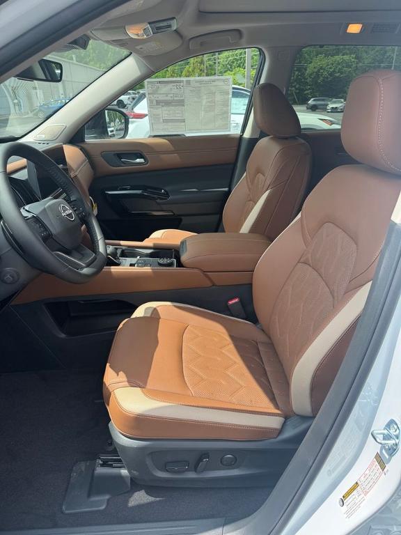 new 2026 Nissan Pathfinder car, priced at $51,678