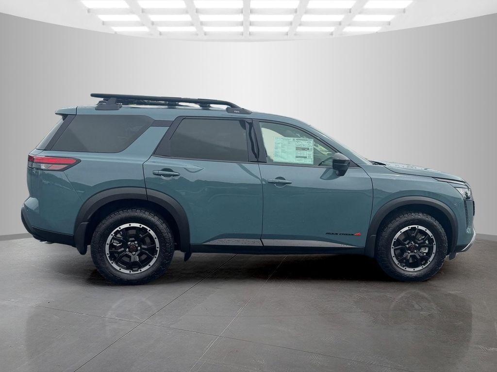 new 2026 Nissan Pathfinder car, priced at $44,018