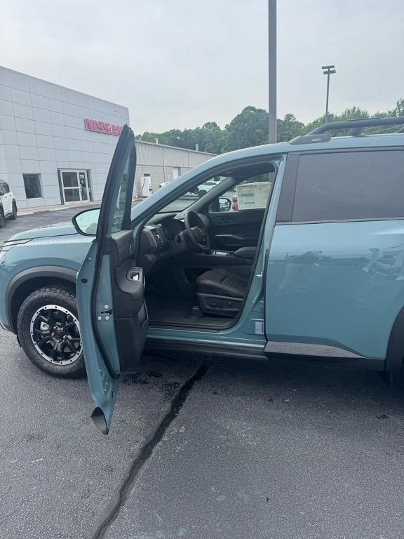 new 2026 Nissan Pathfinder car, priced at $44,018