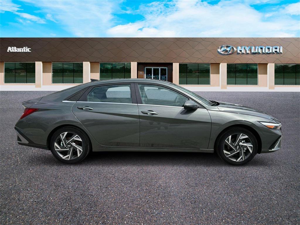 new 2025 Hyundai ELANTRA HEV car, priced at $31,105