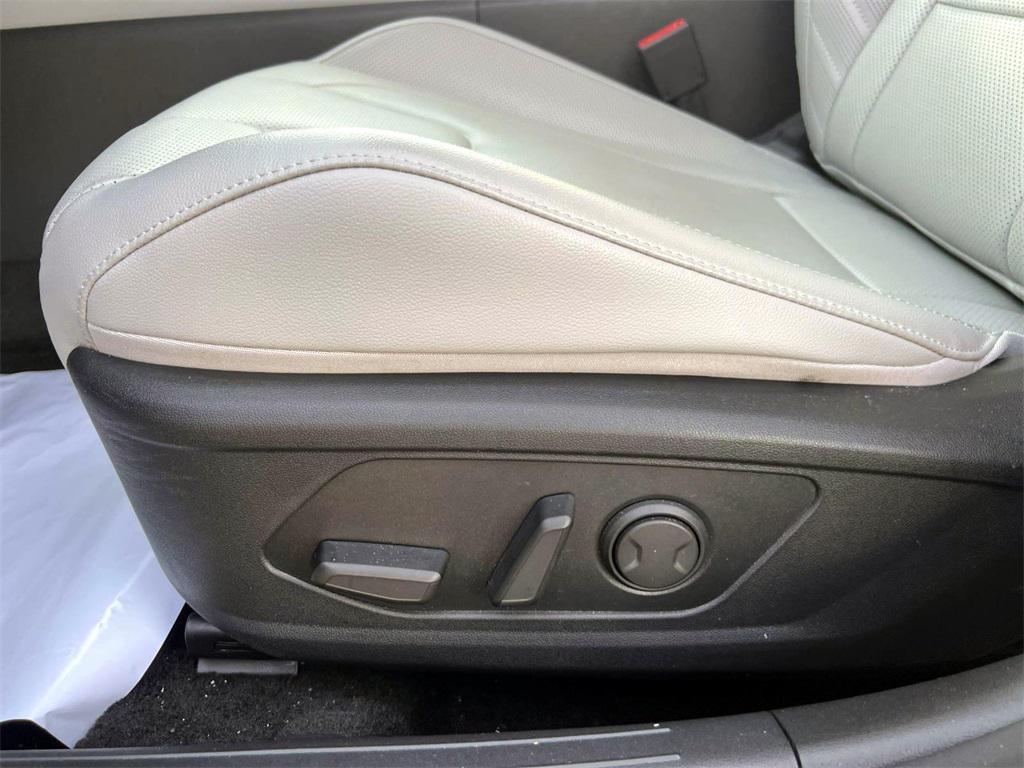 used 2023 Hyundai ELANTRA HEV car, priced at $23,255