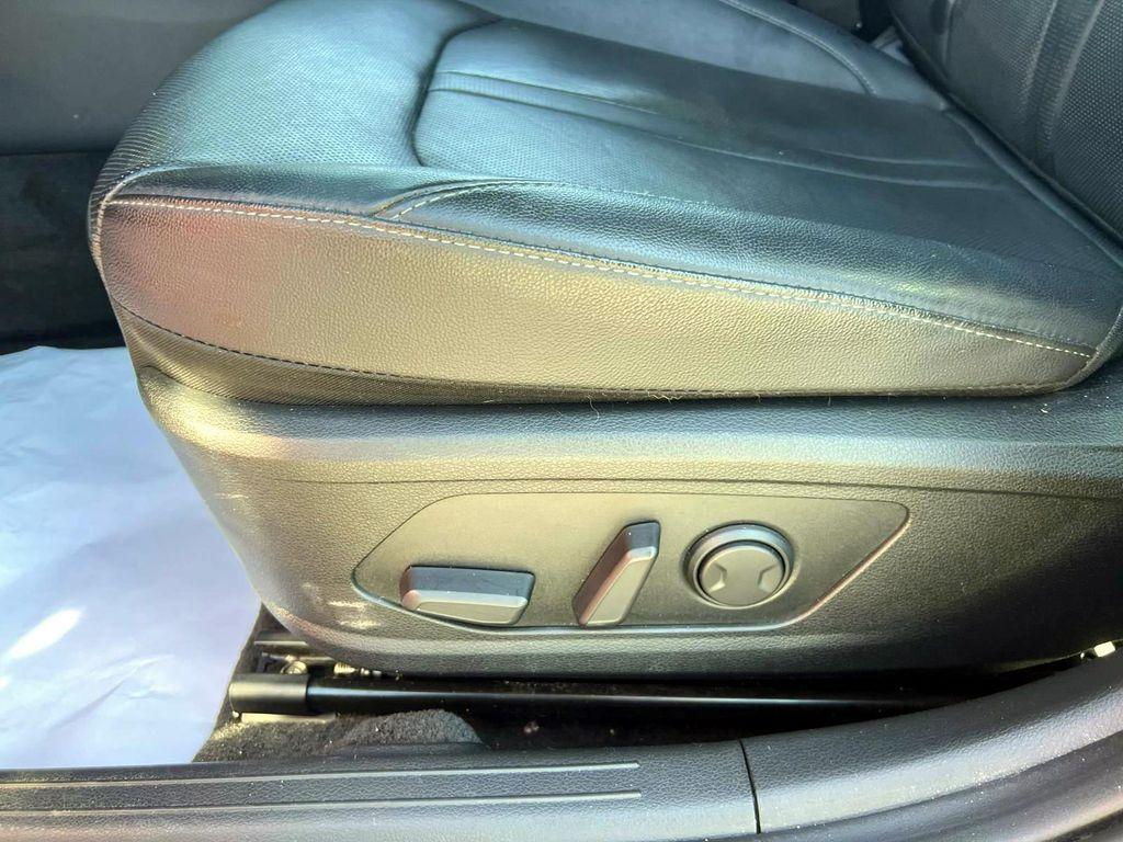 used 2023 Hyundai Sonata Hybrid car, priced at $23,938