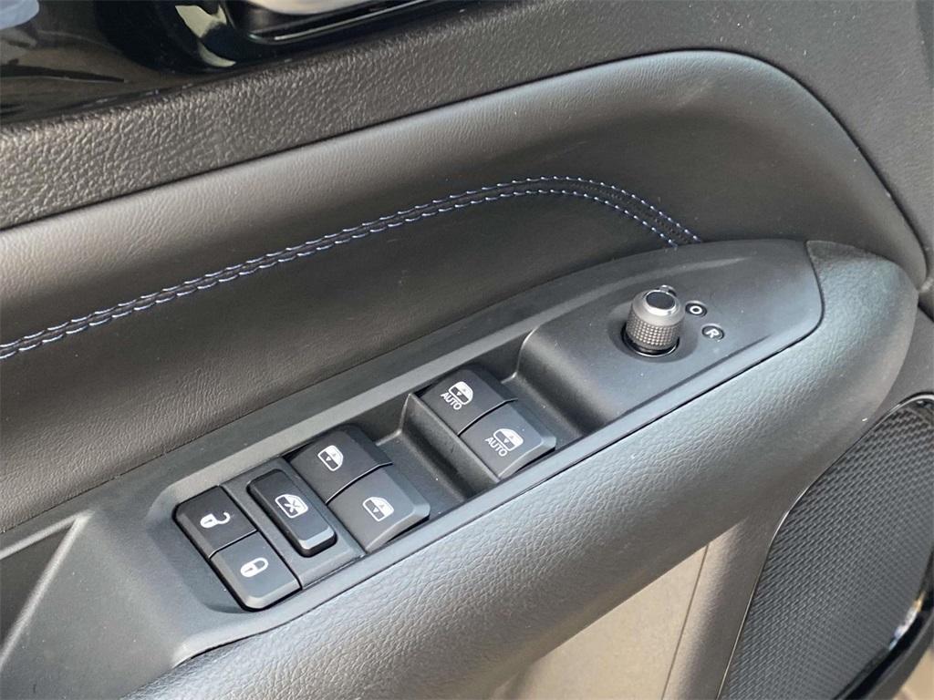 new 2026 Jeep Compass car, priced at $25,495