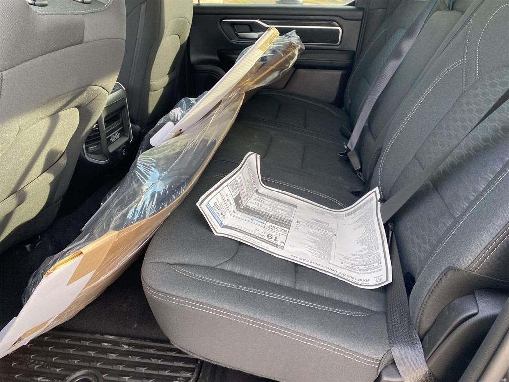 new 2025 Ram 1500 car, priced at $43,995