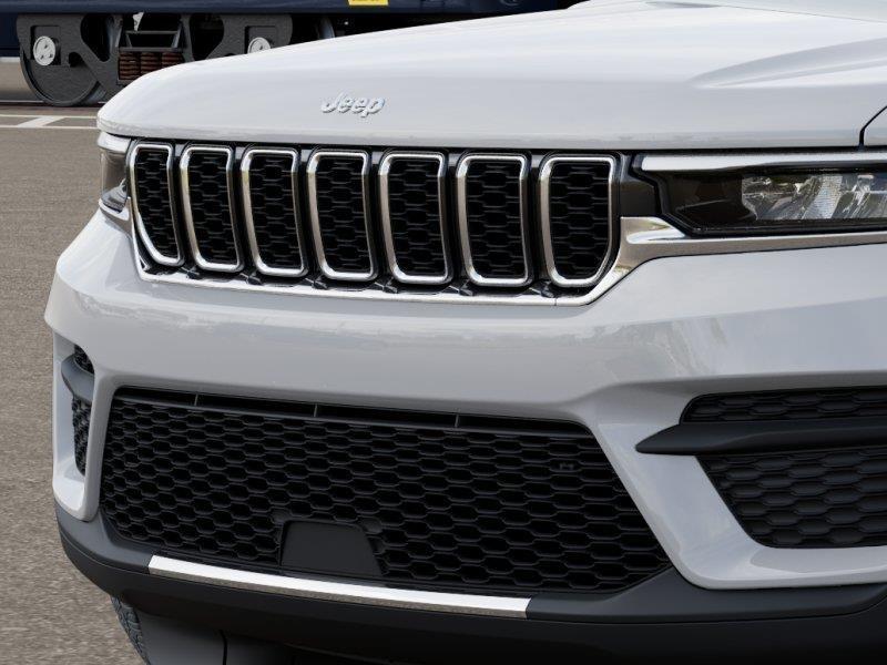 new 2025 Jeep Grand Cherokee car, priced at $30,955