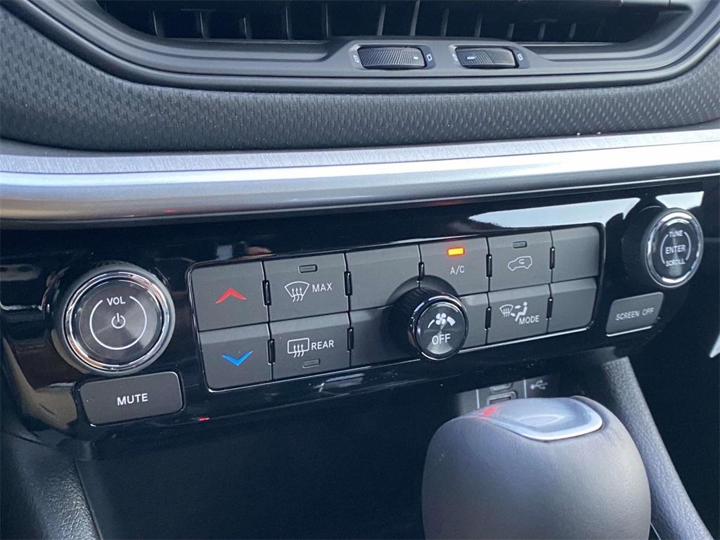 new 2026 Jeep Compass car, priced at $23,795