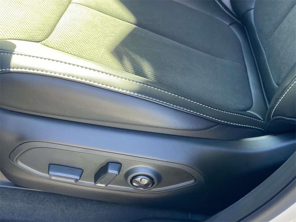 new 2025 Jeep Grand Cherokee L car, priced at $34,135