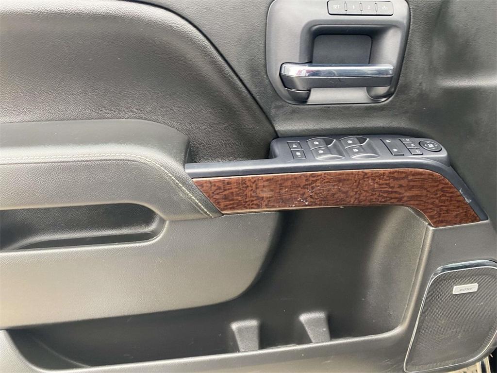 used 2016 GMC Sierra 1500 car, priced at $22,995