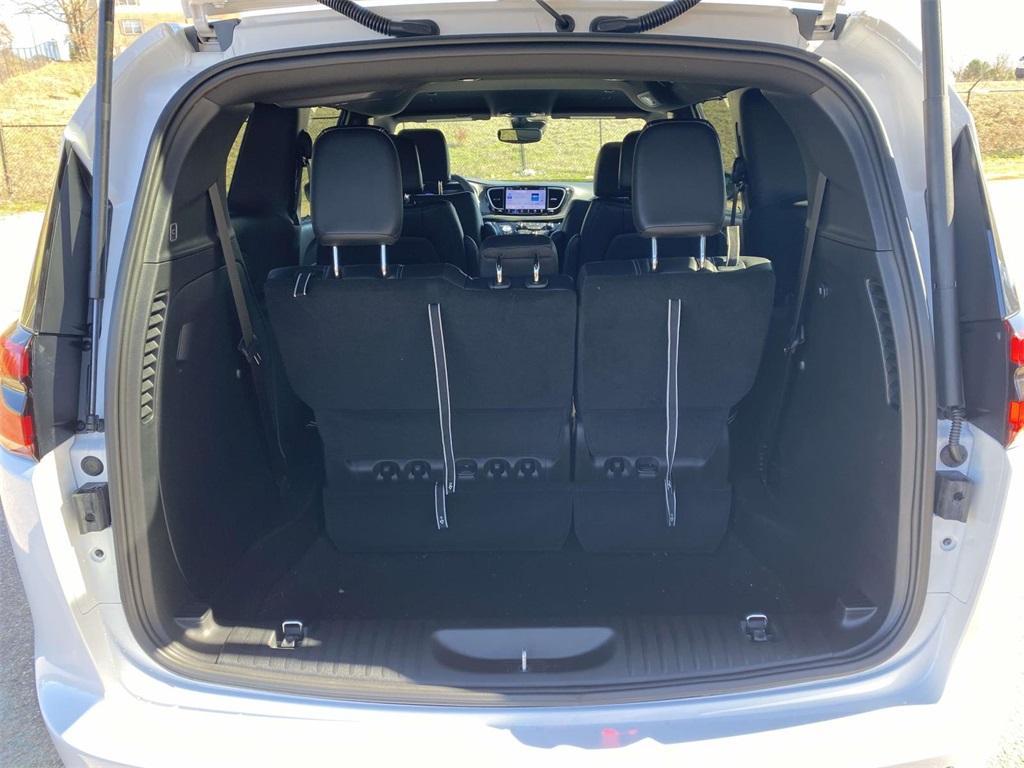 new 2026 Chrysler Pacifica car, priced at $38,999