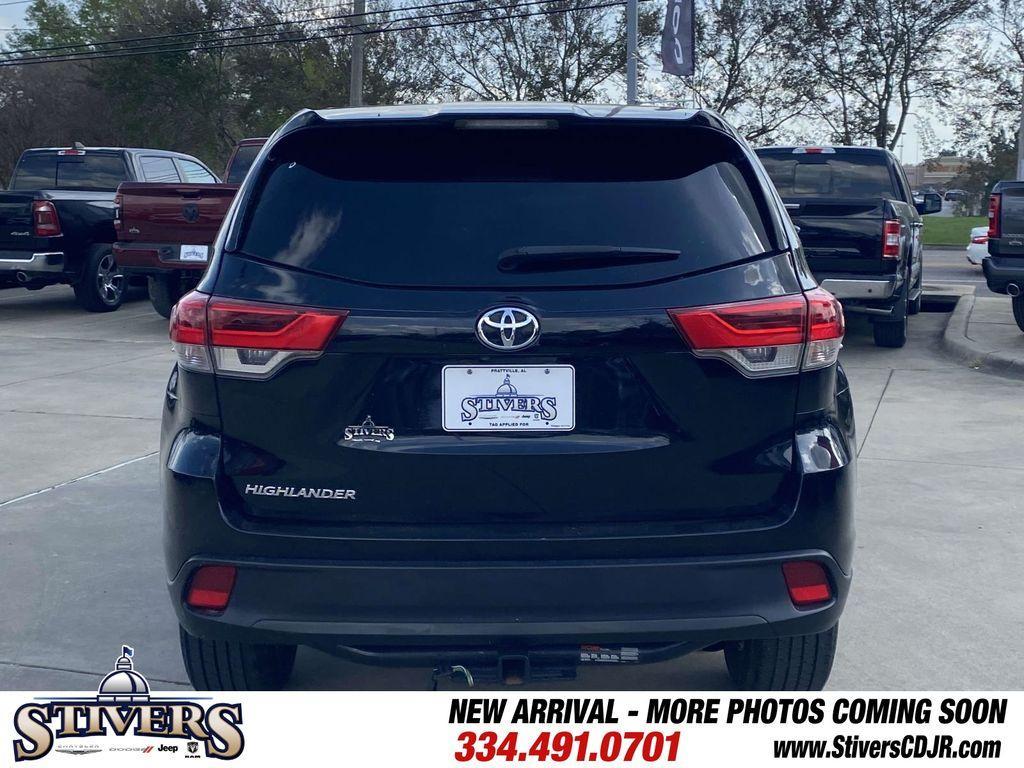 used 2019 Toyota Highlander car, priced at $15,999