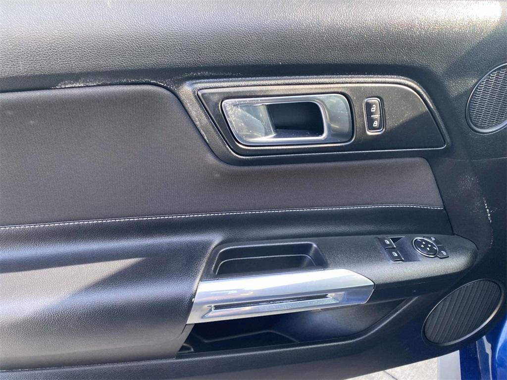 used 2022 Ford Mustang car, priced at $21,911