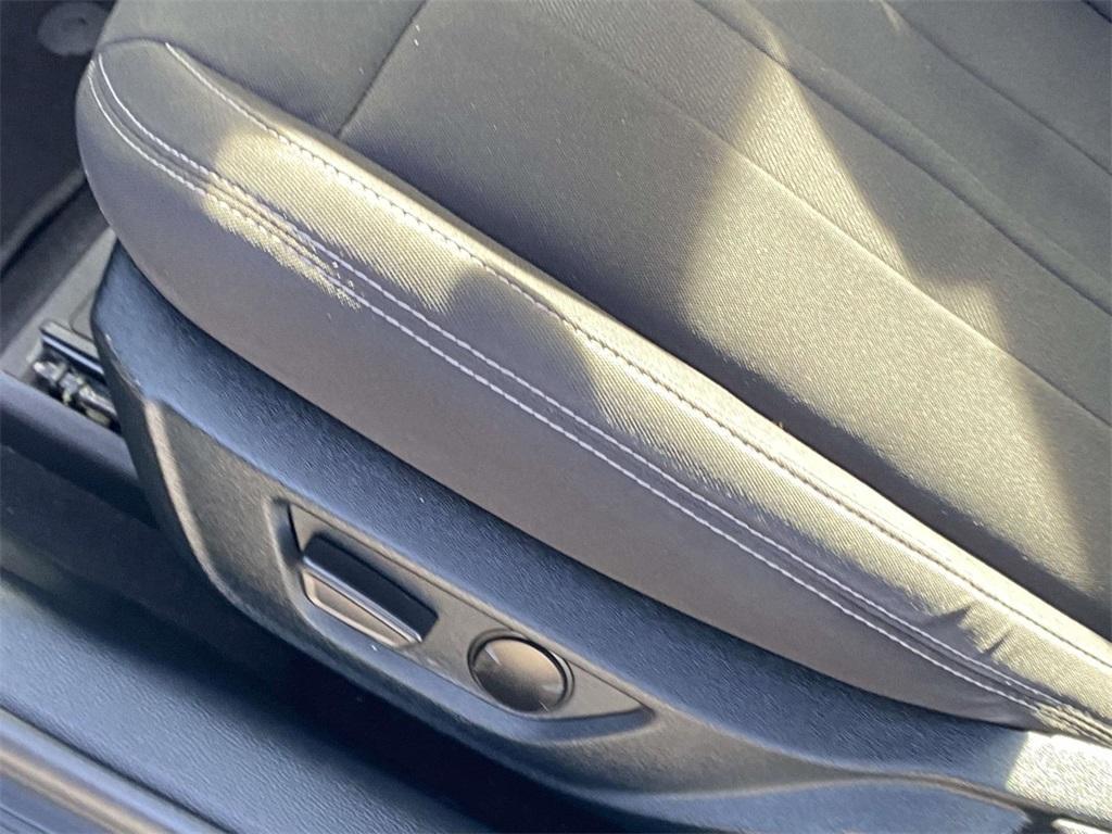 used 2022 Ford Mustang car, priced at $21,911